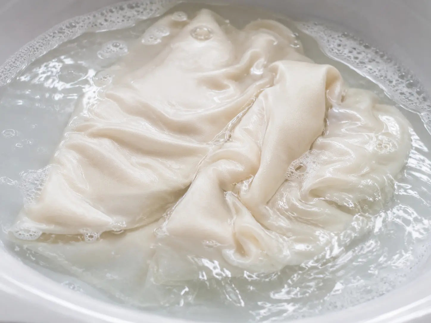 How to Wash Silk