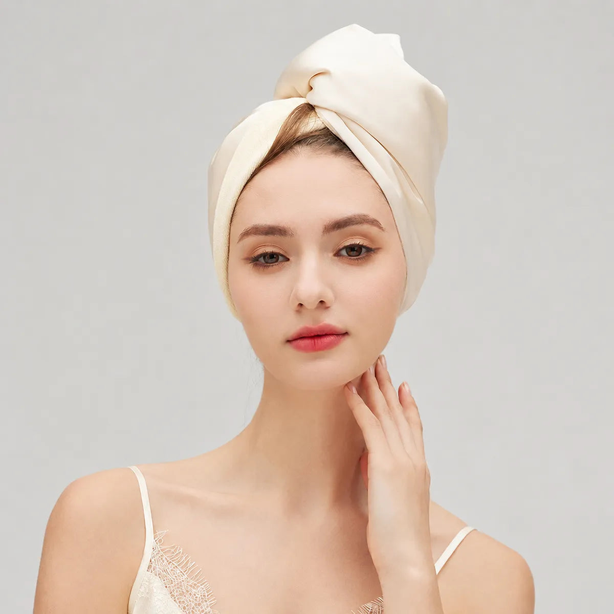 19 Momme Twist-Knot Turban-Style Silk Bonnet