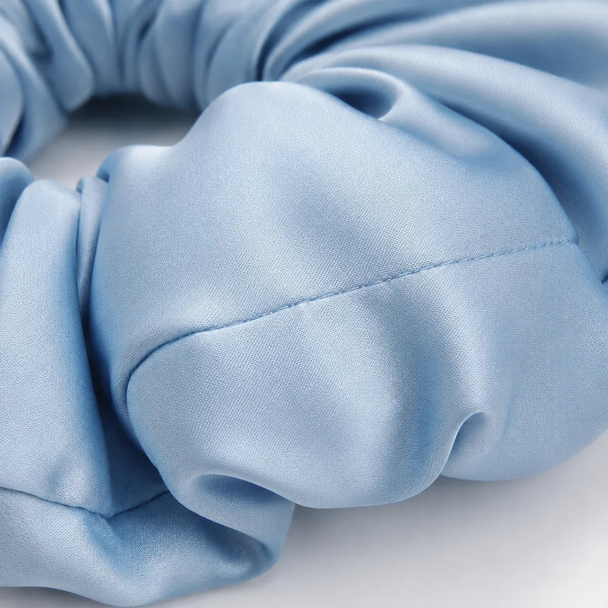 19 Momme Silk-Filled Oversized Scrunchie