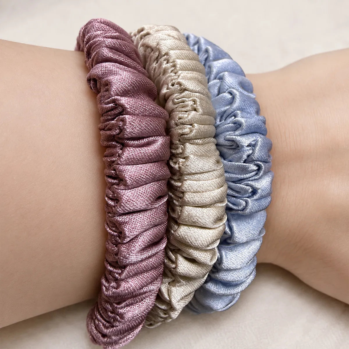 19 & 22 Momme 1cm Pleated Silk Scrunchies – Gift Set of 6