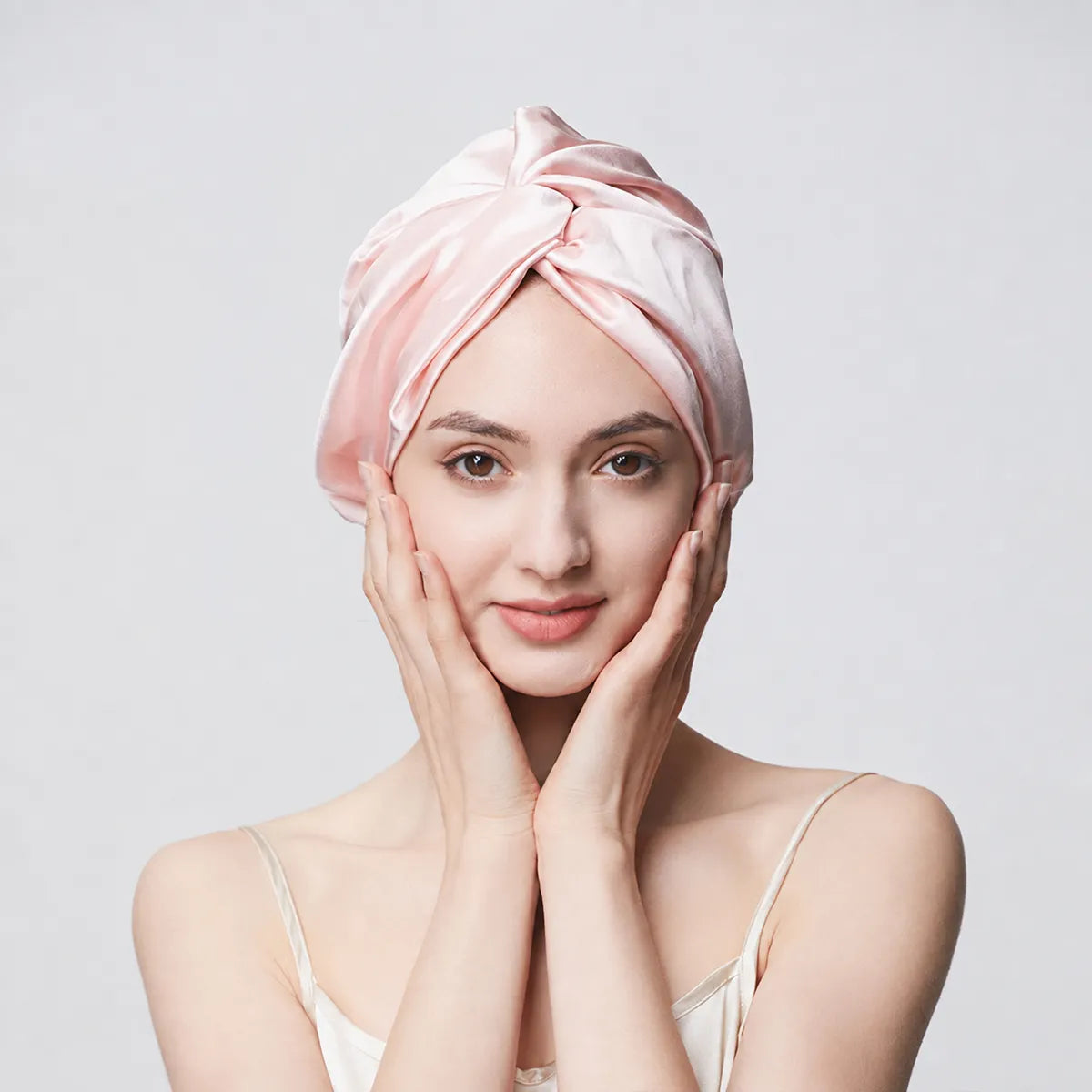 19 Momme Double-Layer Turban-Style Silk Bonnet